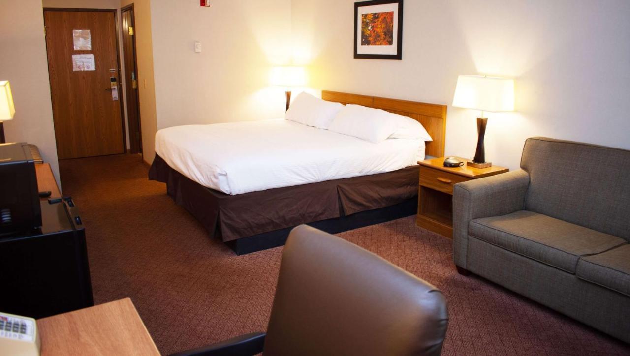 Hotel Magnuson Country