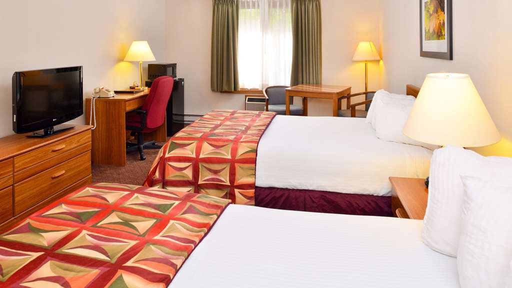 Magnuson Country Hotel 2*