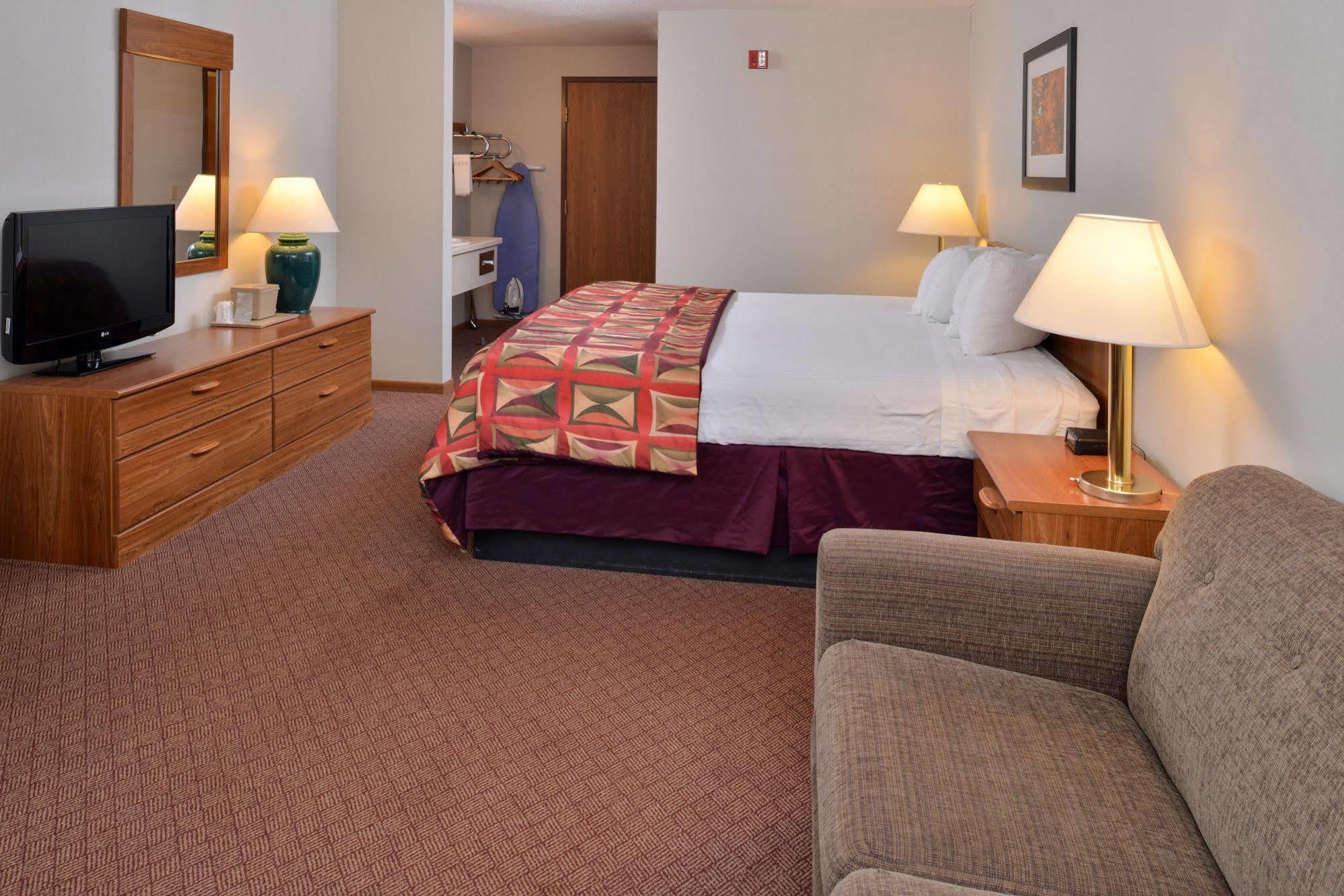 Hotel Magnuson Country